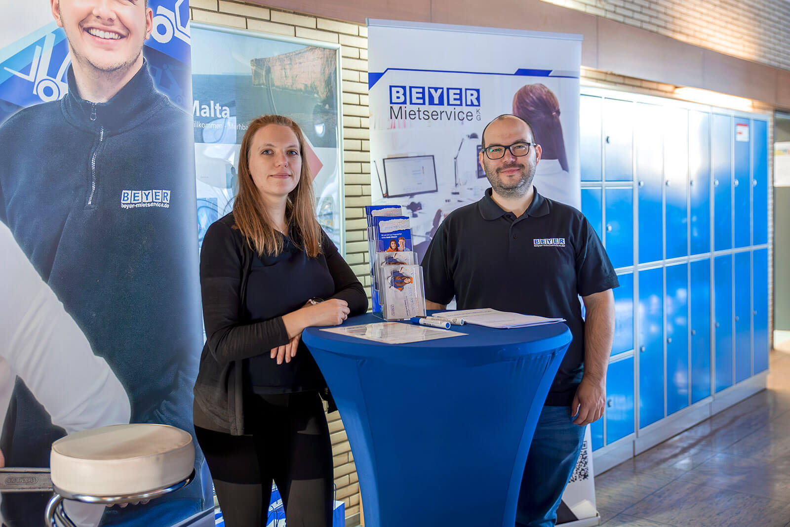 BEYER-Messestand auf Ausbildungsmesse in Hürth