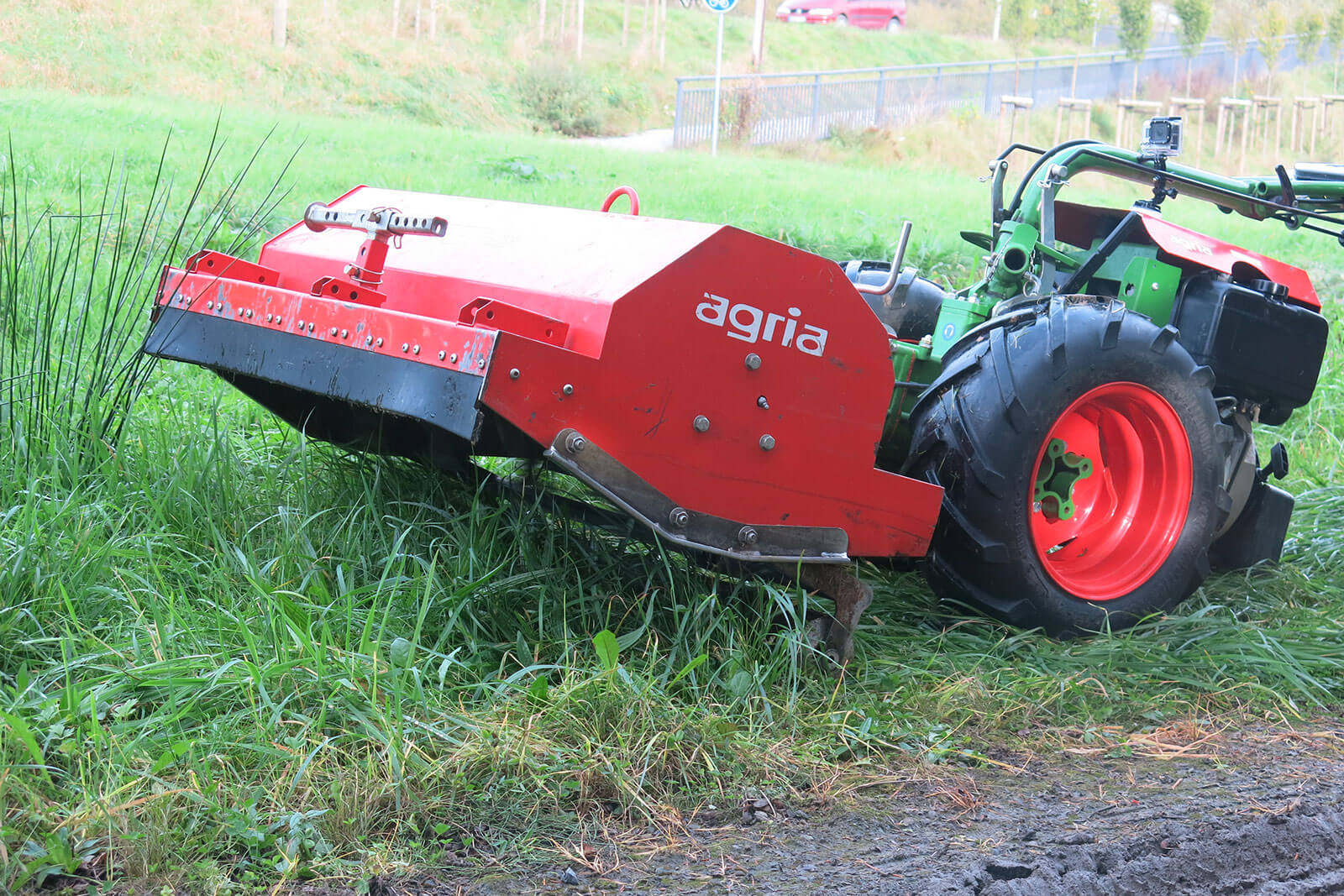 Mit Professionellen Motorfr sen In Die Gartensaison BEYER Mietservice Mit Professionellen Motorfr sen In Die Gartensaison BEYER Mietservice