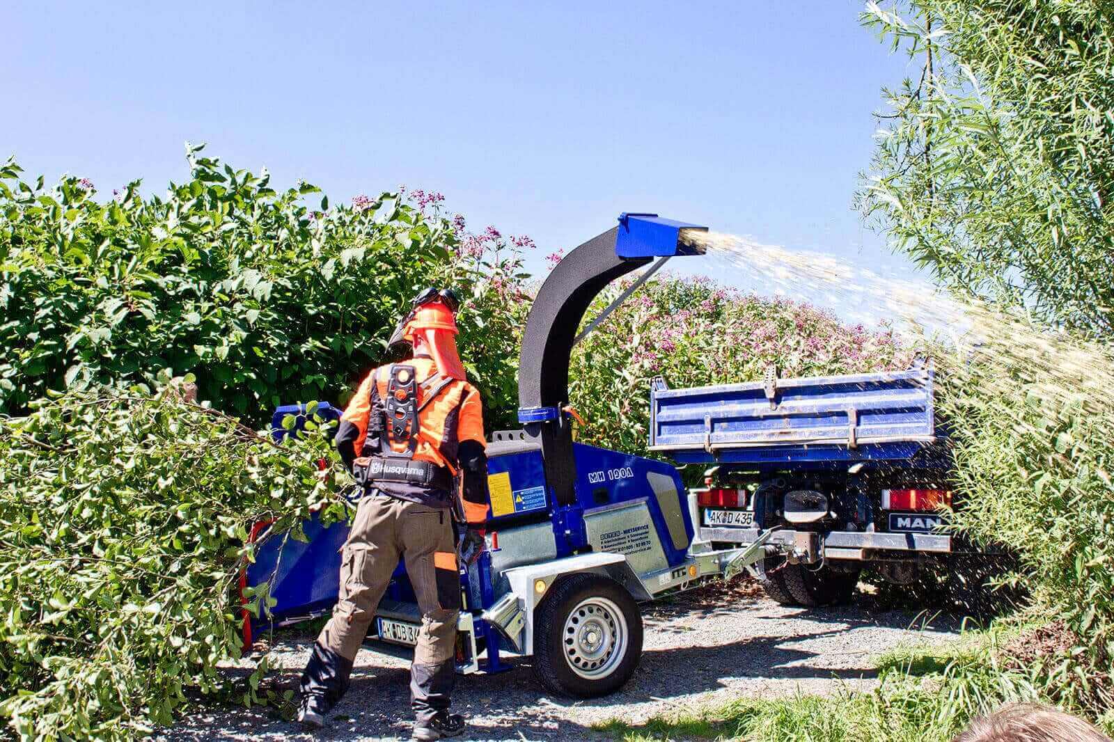 Häcksler MH 190 A im Einsatz