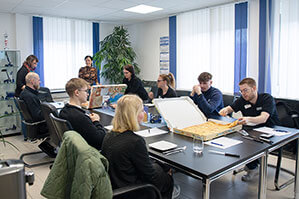 Anschließende Fragerunde beim BEYER Azubi-Speeddating 2024