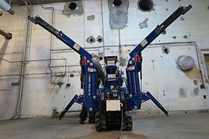 BEYER-Minikran mit ausgeklappten Stützen