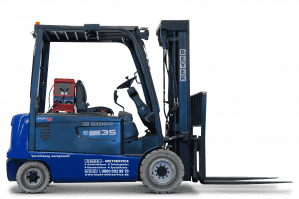 Seitenansicht von 3,5 t Elektrostapler aus der BEYER-Vermietung