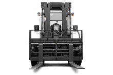 Schwerlaststapler FS 90 IDK-480 von vorne mit 2.400 mm langen Gabeln