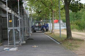 Starrer Teleskopstapler auf Baustelle im Einsatz