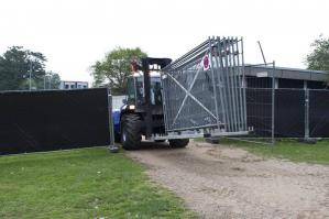 BEYER-Gabelstapler mit Gabelverlängerung beim Lastentransport