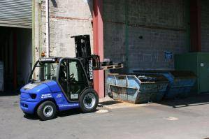 Geländestapler Einsatz FS 30 GDI 600