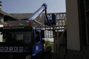 LKW-Arbeitsbühne LB 170 TK im Einsatz