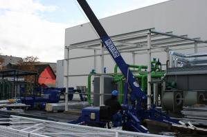 Minikran MC 127.3 mit 3 t Tragkraft bei Kranarbeiten