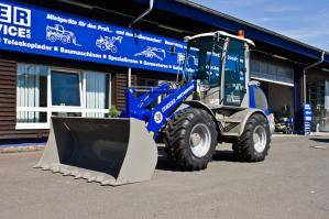 Schaufellader aus der BEYER-Vermietung