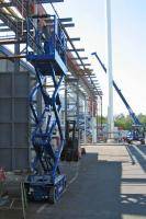 8 m Scherenbühne aus dem BEYER-Verleih im Einsatz