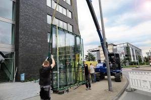 Spezialkran RC 164.5 im Einsatz