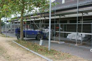 Starrer Telelader von BEYER-Mietservice im Einsatz