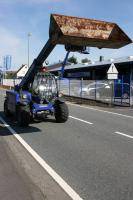 Starrer BEYER Teleskopstapler mit Schaufel