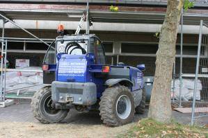 Starrer Telelader von BEYER im Einsatz