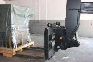 Detailaufnahme Palettengabel von Schwerlast-Teleskopstapler von BEYER