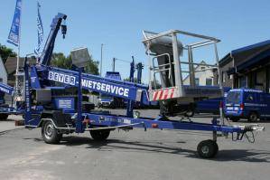 Anhänger-Hebebühne mit 15 m Arbeitshöhe aus dem Verleih zur Miete