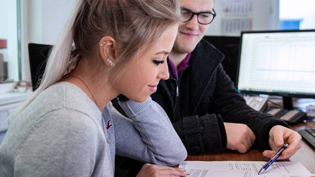 Werbebanner für Stellenangebot Bürojob